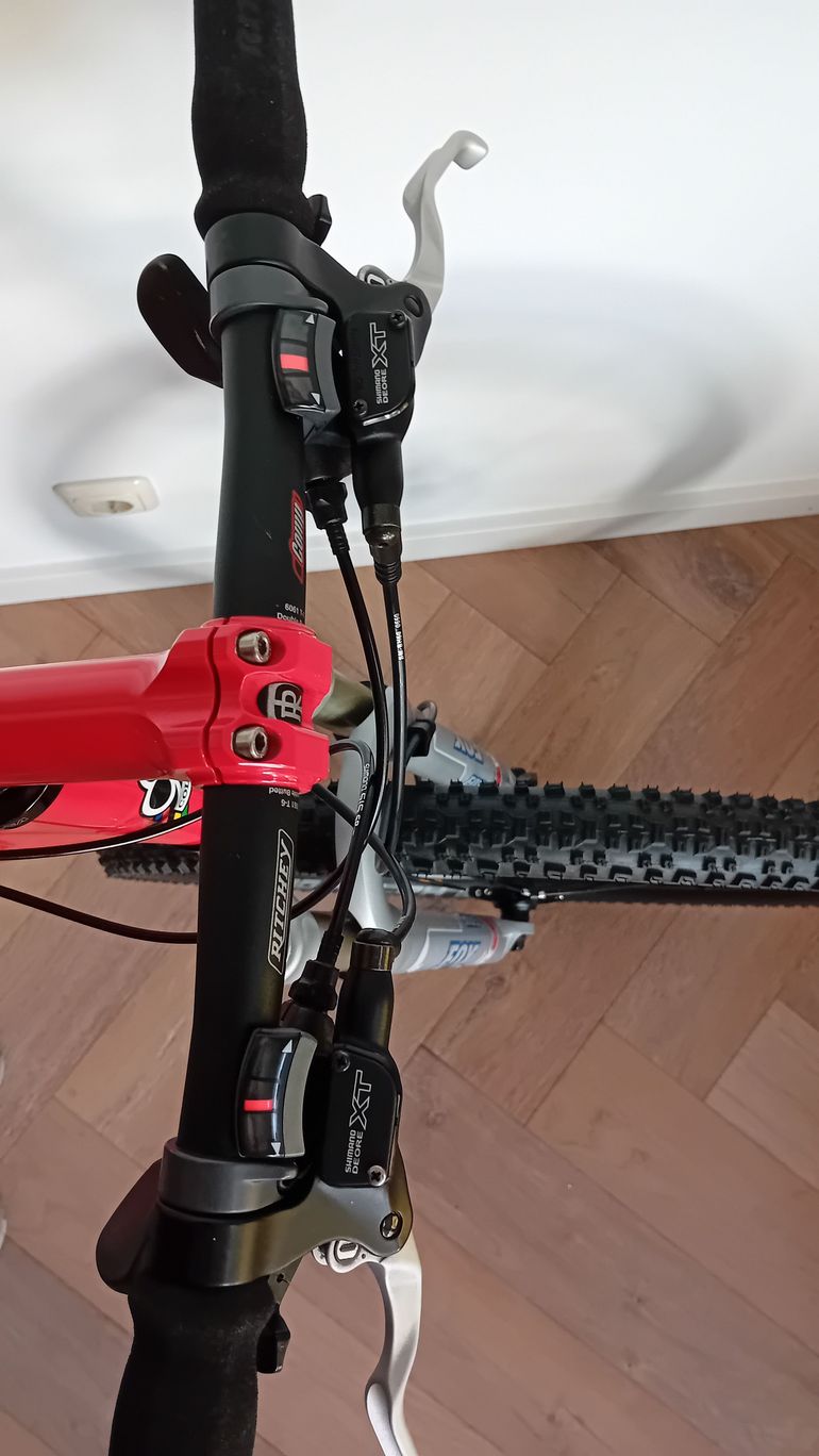 Used Colnago Colnago Ferrari CF2-1000 2001 2001 Mountainbike, Red — image 13 of 20