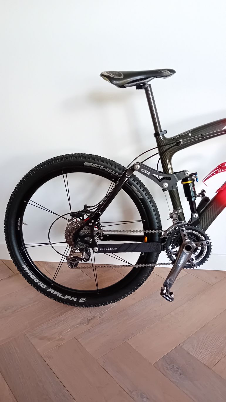 Used Colnago Colnago Ferrari CF2-1000 2001 2001 Mountainbike, Red — image 4 of 20