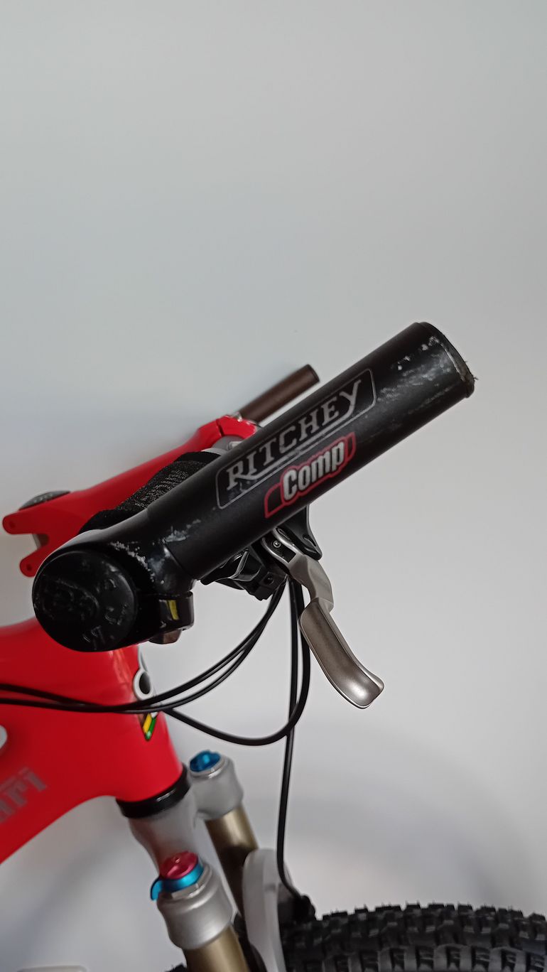 Used Colnago Colnago Ferrari CF2-1000 2001 2001 Mountainbike, Red — image 19 of 20