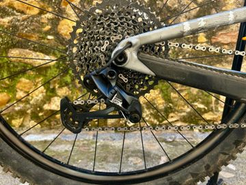 Brugt Santa Cruz HIGHTOWER X01 / Carbon CC / 29 2022 2022 Mountainbike — billede 4 af 5