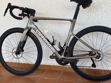 Gebrauchtes Cannondale SuperSix EVO 2 2025 Road & Gravel, Schwarz — Bild 5 von 7