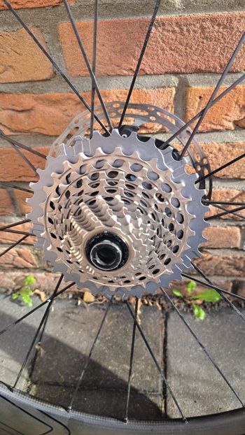 Used Specialized Venge SRAM Force eTap AXS 2020 Road & Gravel — image 13 of 21