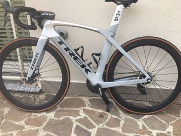 Brugt Trek Madone Srl 7 2020 2020 Road & Gravel — billede 2 af 6