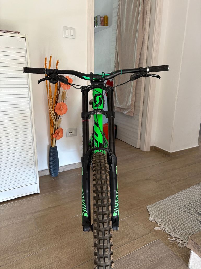 Used Scott Gambler 730 2015 2015 Mountainbike, Black — image 4 of 6