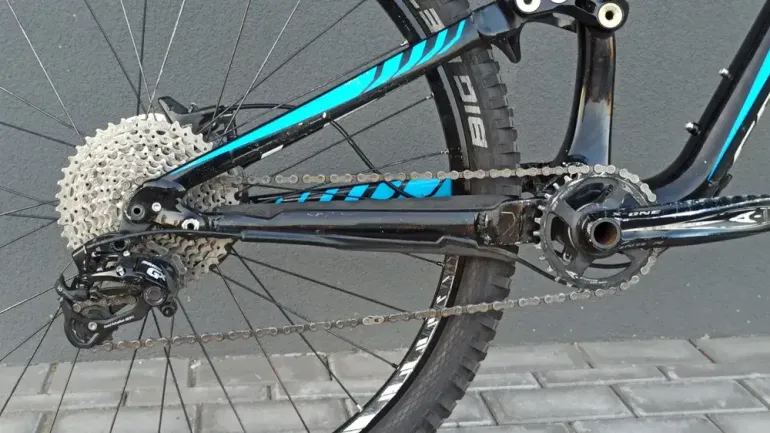 Used Specialized Enduro Elite 29 2015 2015 Mountainbike, Black, 29 — image 3 of 8