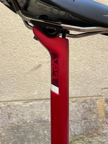 Used Colnago V2-R Disc Frameset 2018 Road & Gravel, Red — image 4 of 4
