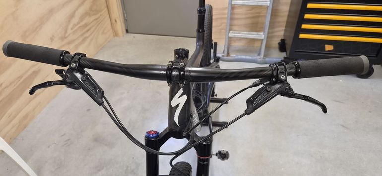 Używany Specialized Epic SRAM XX1 Eagle AXS 2023 Mountainbike — zdjęcie 18 z 19