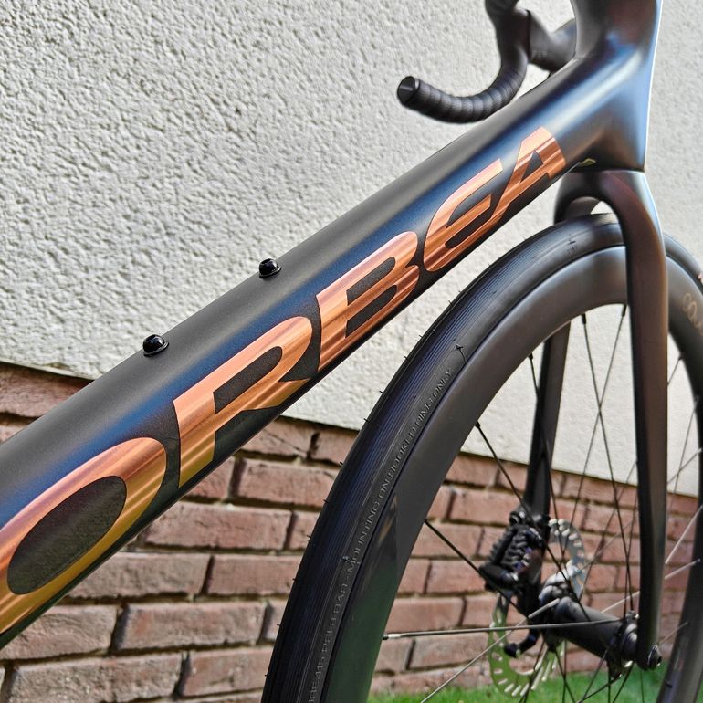 Used Orbea ORCA M30iLTD PWR - 2026 2025 Road & Gravel, Black — image 10 of 13