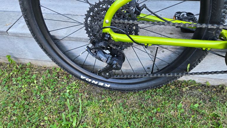 Gebrauchtes Bombtrack BEYOND JUNIOR 24" 2020 2020 Road & Gravel, Grün — Bild 2 von 7