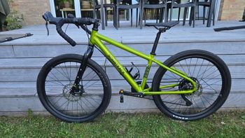 Gebrauchtes Bombtrack BEYOND JUNIOR 24" 2020 2020 Road & Gravel, Grün — Bild 4 von 7