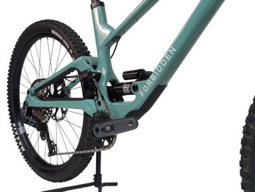 Used Forbidden Druid V2 2023 Mountainbike, Blue — image 4 of 13