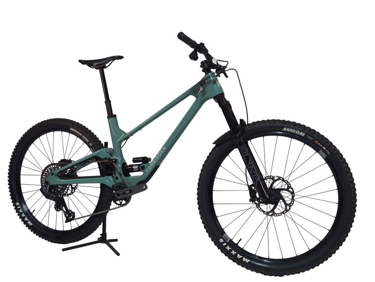 Used Forbidden Druid V2 2023 Mountainbike, Blue — image 6 of 13