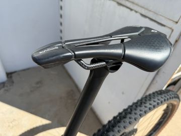 Used BMC Fourstroke SRAM GX Eagle 2023 Mountainbike, Green — image 7 of 34