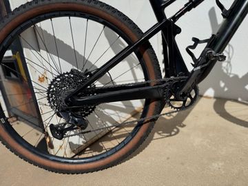 Used BMC Fourstroke SRAM GX Eagle 2023 Mountainbike, Green — image 8 of 34