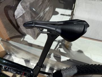 Used BMC Fourstroke SRAM GX Eagle 2023 Mountainbike, Green — image 25 of 34
