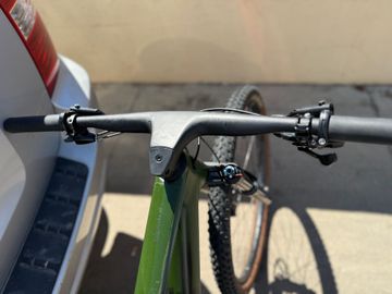 Used BMC Fourstroke SRAM GX Eagle 2023 Mountainbike, Green — image 13 of 34