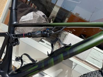 Used BMC Fourstroke SRAM GX Eagle 2023 Mountainbike, Green — image 31 of 34