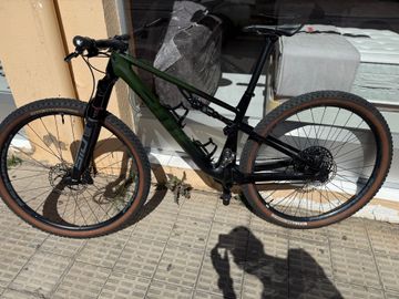 Used BMC Fourstroke SRAM GX Eagle 2023 Mountainbike, Green — image 16 of 34