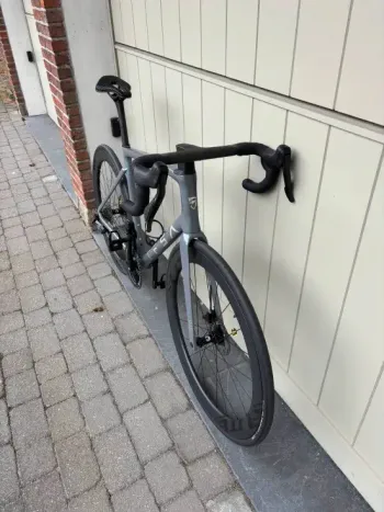 Used ROAD TFSA 2025 Road & Gravel, Light Gray — image 3 of 15