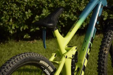 Used Trek Remedy 8 2020 Mountainbike, Blue — image 5 of 6