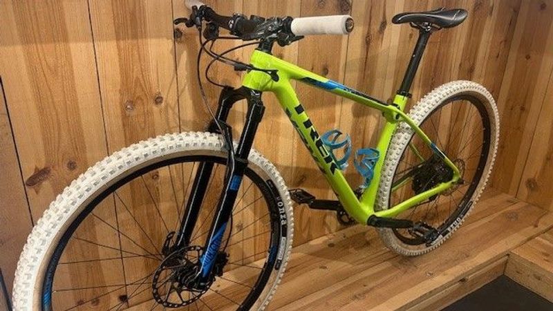 Použité Trek Procaliber 9.7 SL 2016 2016 MTB