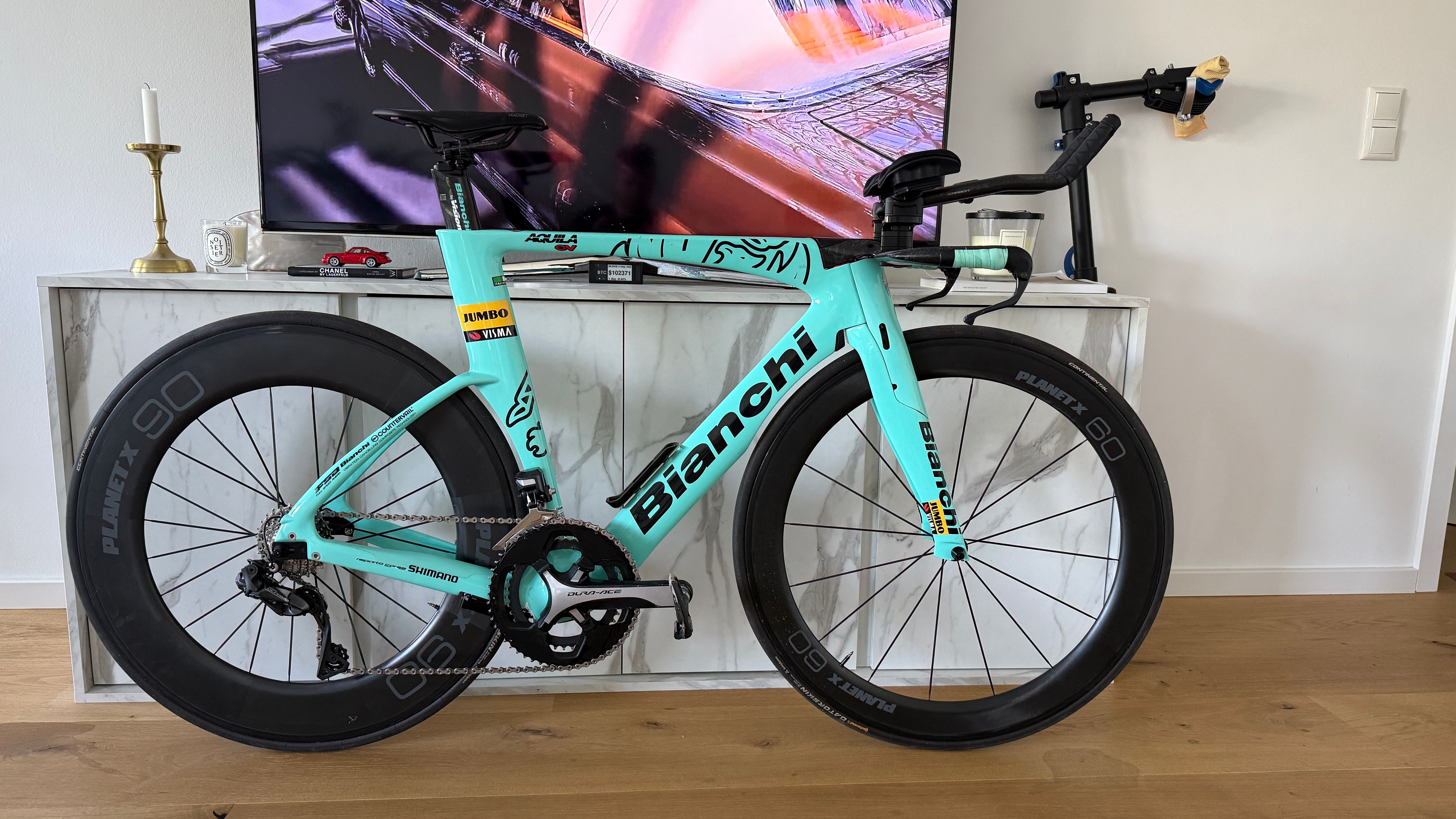 Bianchi Aquila Shimano Dura Ace Di2 2018