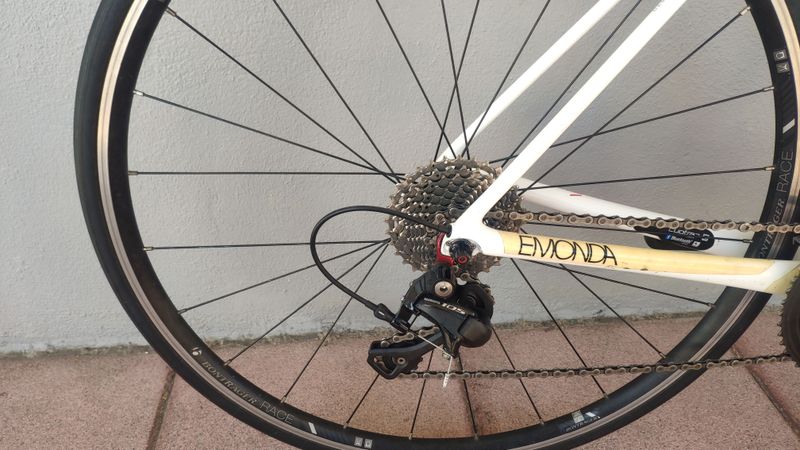 Used Trek SL 5 2016 2016 Road & Gravel, White — image 2 of 9