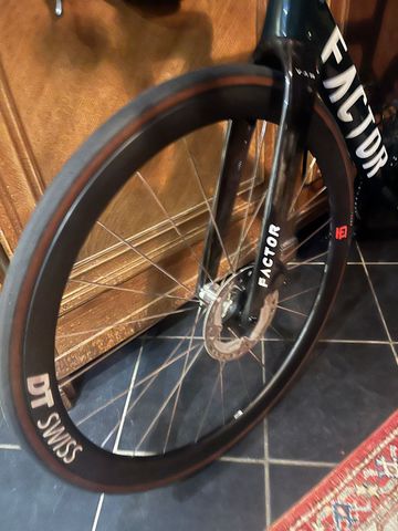 Brugt Factor Ostro Van Shimano Ultegra Di2 2025 Road & Gravel — billede 2 af 10