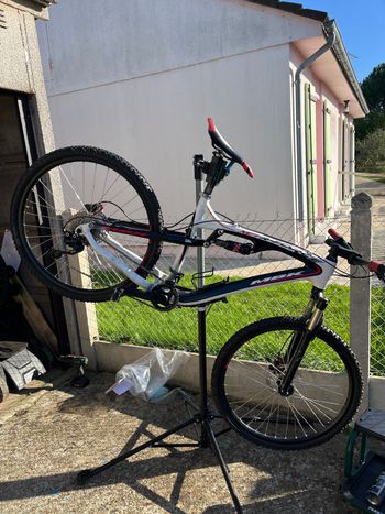 Used MBK Racing Carbon 2018 Mountainbike, White — image 1 of 5