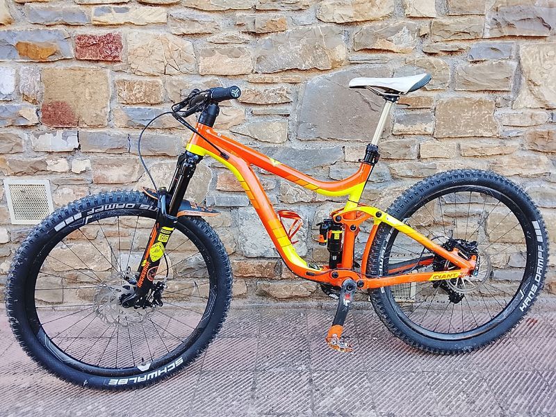 Giant Reign 27.5 1 2015 2015 Mountainbike usato, Arancione — immagine 2 di 15