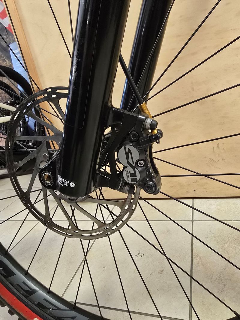 Used Orbea Wild 2021 Mountainbike, Green — image 8 of 17
