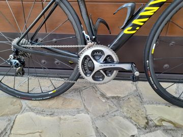 Used Canyon Ultimate CF SLX 9 2017 Road & Gravel, Black — image 3 of 8