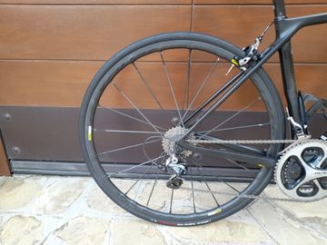 Used Canyon Ultimate CF SLX 9 2017 Road & Gravel, Black — image 6 of 8