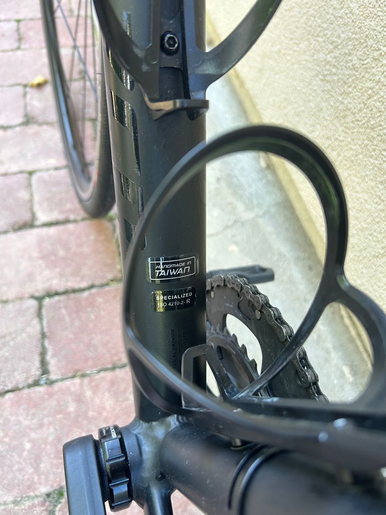 Used Specialized Allez Elite 2022 2022 Road & Gravel, Black — image 6 of 13