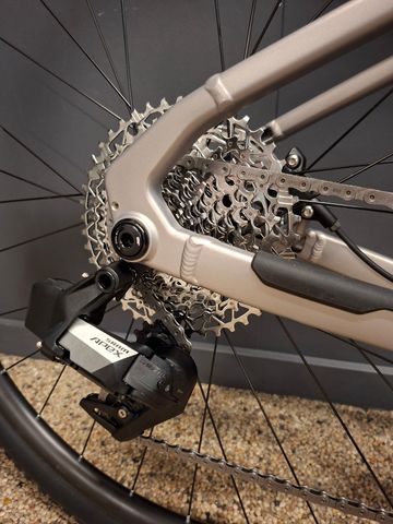 Used Mondraker Arid R 2025 Road & Gravel, Light Gray — image 3 of 5