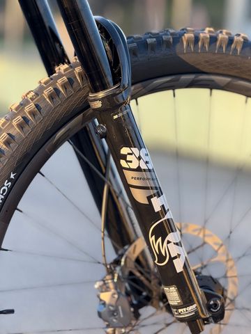Gebrauchtes Santa Cruz VALA S / Carbon C 2025 2025 Mountainbike, Grün, 29, 27.5 — Bild 2 von 5