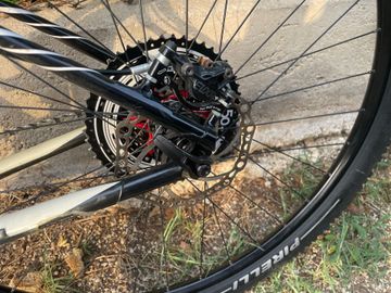 Used Cannondale 2015 Mountainbike, White, 29 — image 20 of 21