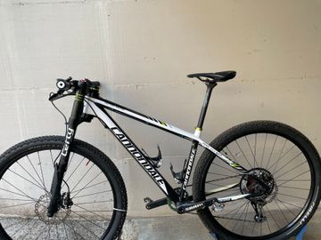 Gebrauchtes Cannondale 2015 Mountainbike, Weiß, 29 — Bild 2 von 31