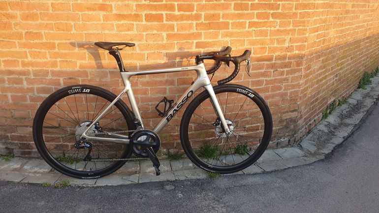 Used Basso Astra Ultegra2 Anno 2021 2021 Road & Gravel, Light Gray — image 1 of 3