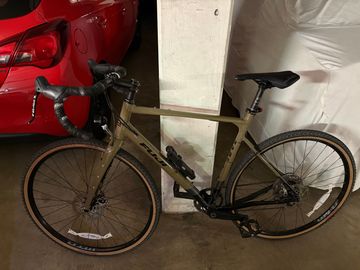 Použité Fuji Jari 1.5 2023 2023 Road & Gravel — obrázek 3 z 6