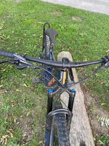 Used Orbea RISE M20 2022 2022 Mountainbike, Blue, 29 — image 6 of 16