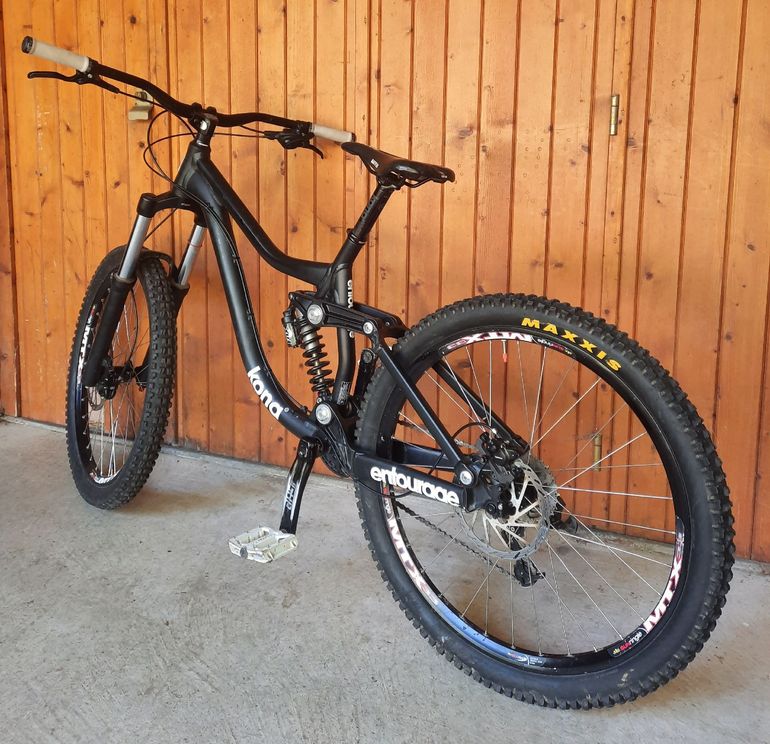 Used Kona Entourage 2012 2012 Mountainbike, Black, 26 — image 6 of 7