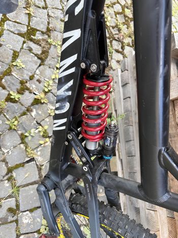 Used Canyon Torque ES8.0 2010 Mountainbike, Black — image 4 of 4