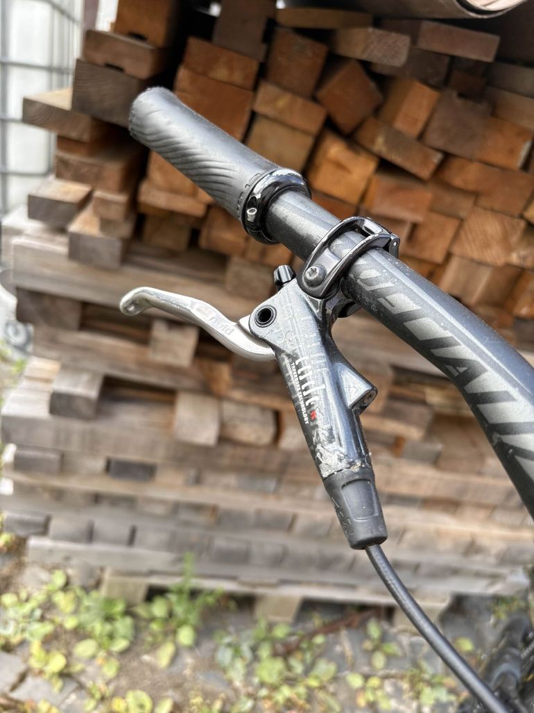 Used Canyon Torque ES8.0 2010 Mountainbike, Black — image 3 of 4