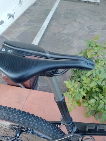 Used Trek Procaliber 9.8 2023 2023 Mountainbike, Black, 29 — image 4 of 7