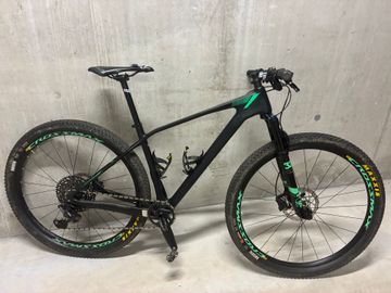 Used Orbea Alma SRAM GX Eagle 2018 Mountainbike, Black — image 1 of 3