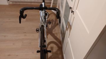 Used BMC Roadmachine FOUR 2024 2024 Road & Gravel, White — image 5 of 6