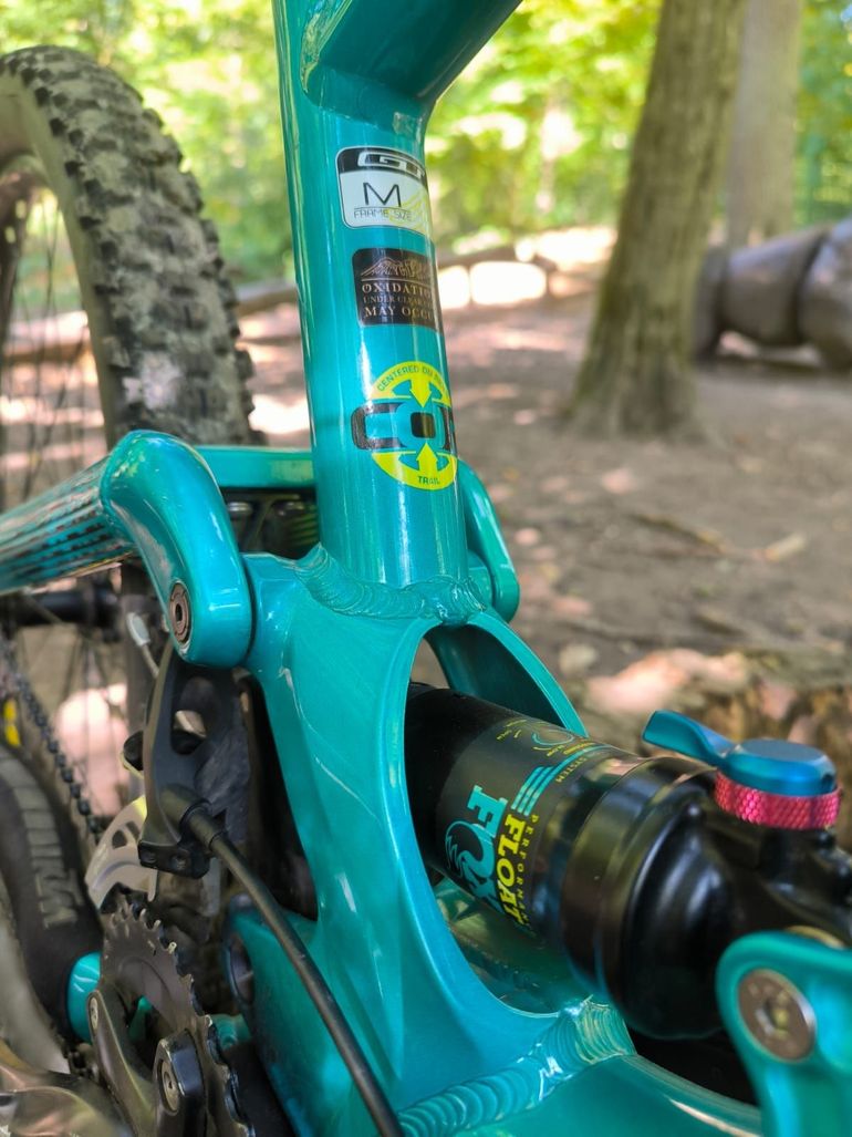 Used GT Sensor Elite 2017 2017 Mountainbike, Blue, 27.5 — image 5 of 15