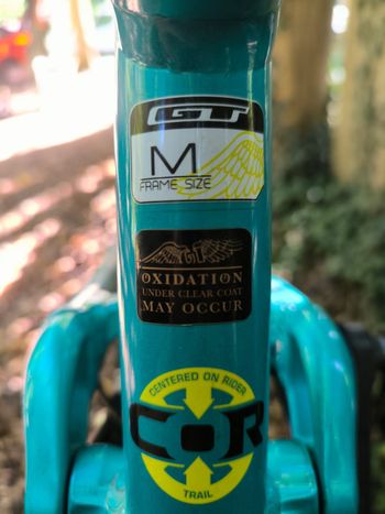Used GT Sensor Elite 2017 2017 Mountainbike, Blue, 27.5 — image 10 of 15