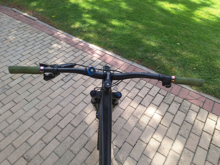 Used Yeti SB140 2023 Mountainbike, Black — image 2 of 5